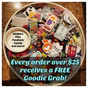 🎁 FREE GIFT 🎁 with purchase over $25!